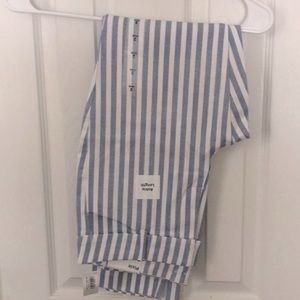 Old Navy pixie pants